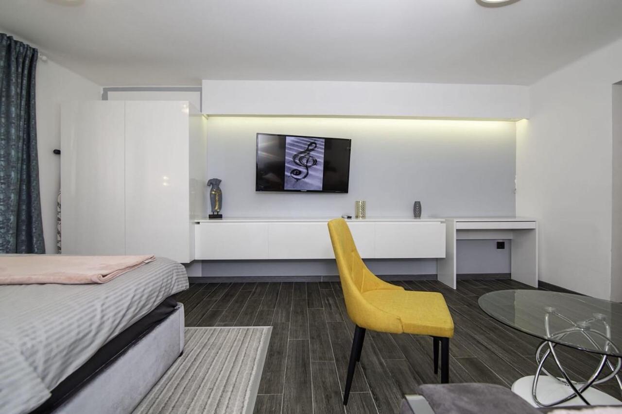Beo-River White Belgrad Exterior foto